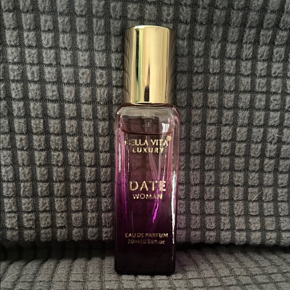 Bella Vita Luxury Date Woman Perfume 20mL / 0.68 fl.oz. - Picture 1 of 5